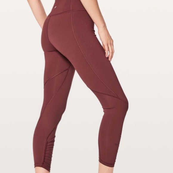 Lululemon Play Off The Pleats Tight *25" Redwood Size 8 - Picture 1 of 3
